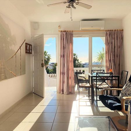 Naricha 3 Apartments Casasol เนร์คา ภายนอก รูปภาพ