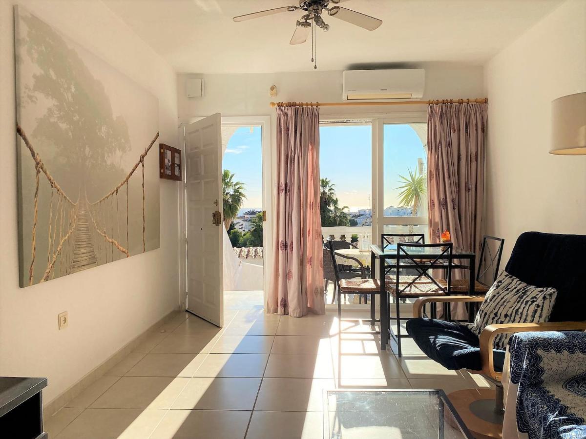 Naricha 3 Apartments Casasol เนร์คา ภายนอก รูปภาพ