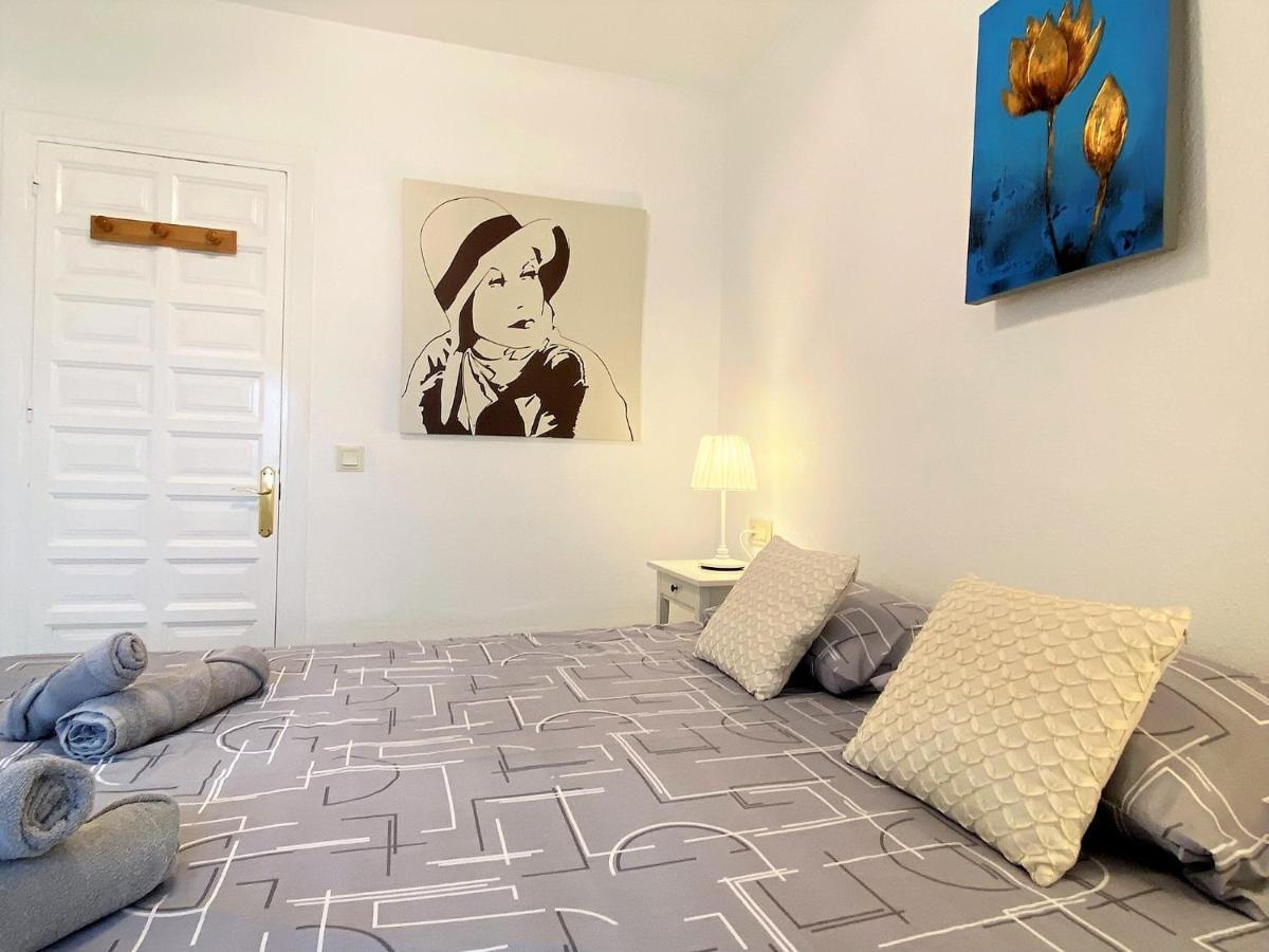 Naricha 3 Apartments Casasol เนร์คา ภายนอก รูปภาพ