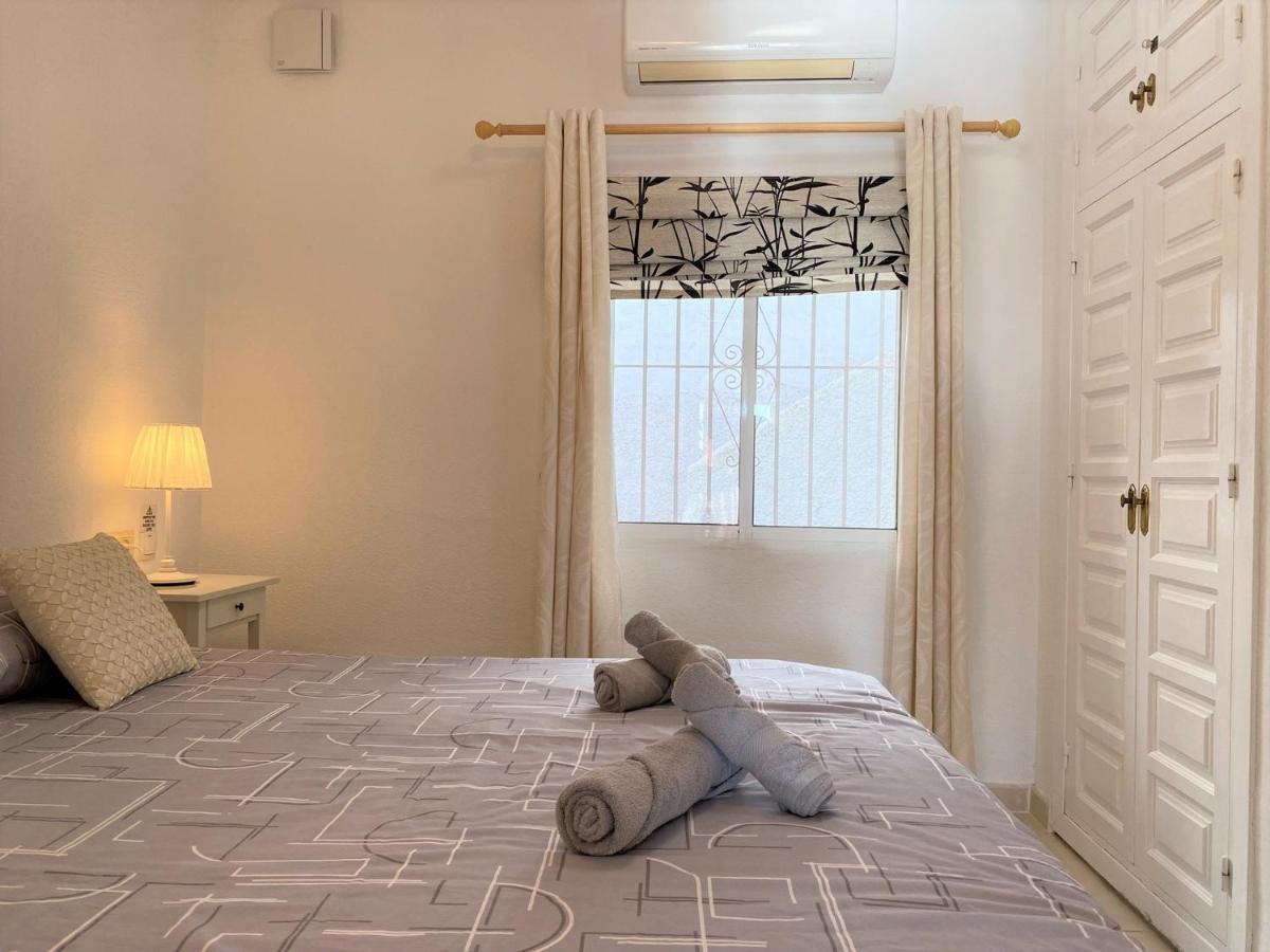 Naricha 3 Apartments Casasol เนร์คา ภายนอก รูปภาพ