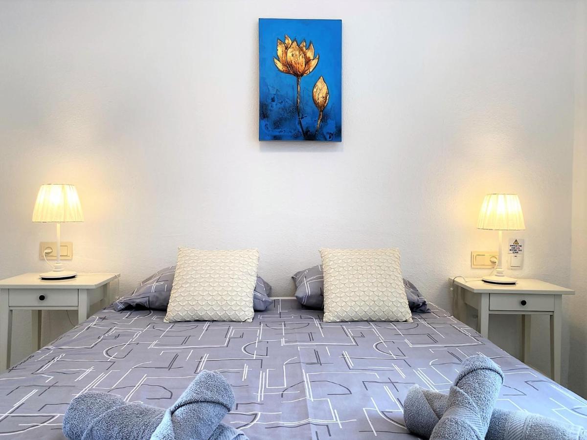 Naricha 3 Apartments Casasol เนร์คา ภายนอก รูปภาพ
